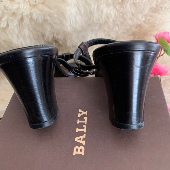 BALLY AUTHENTIC SLIP ON SHOES - Picture 8 of 16